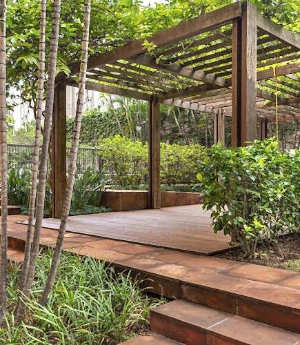 Ahşap Döşeme Uygulamaları: Deck ve Zemin Kaplama Çözümleri